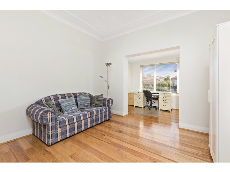 24 Hugh Avenue, Dulwich Hill NSW 2203