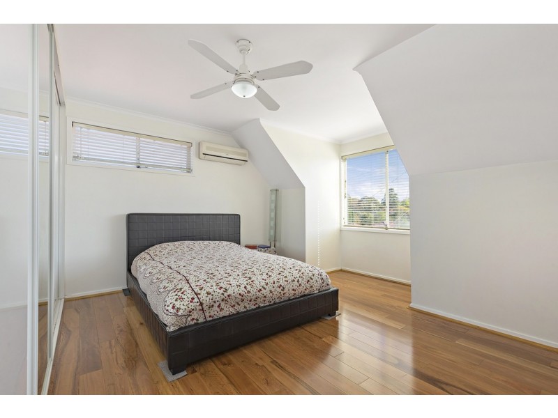 24 Hugh Avenue, Dulwich Hill NSW 2203
