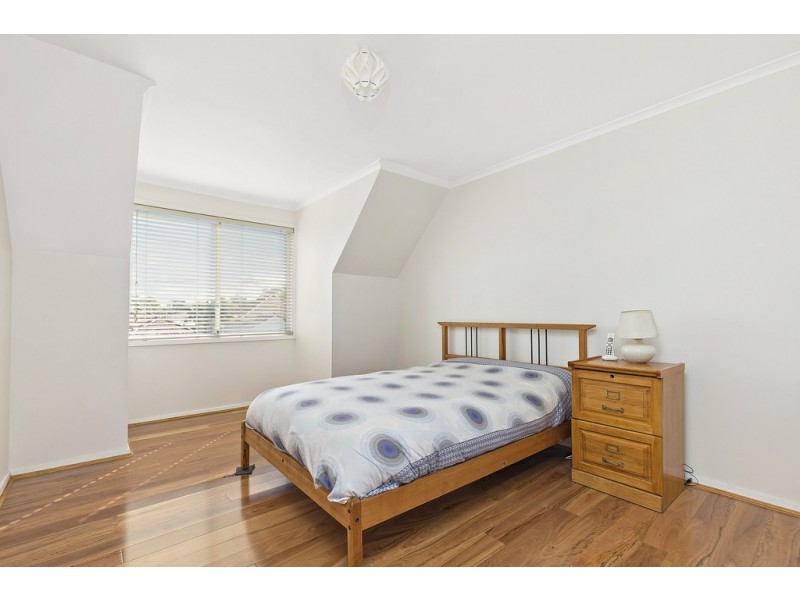 24 Hugh Avenue, Dulwich Hill NSW 2203