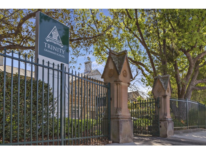 24 Hugh Avenue, Dulwich Hill NSW 2203