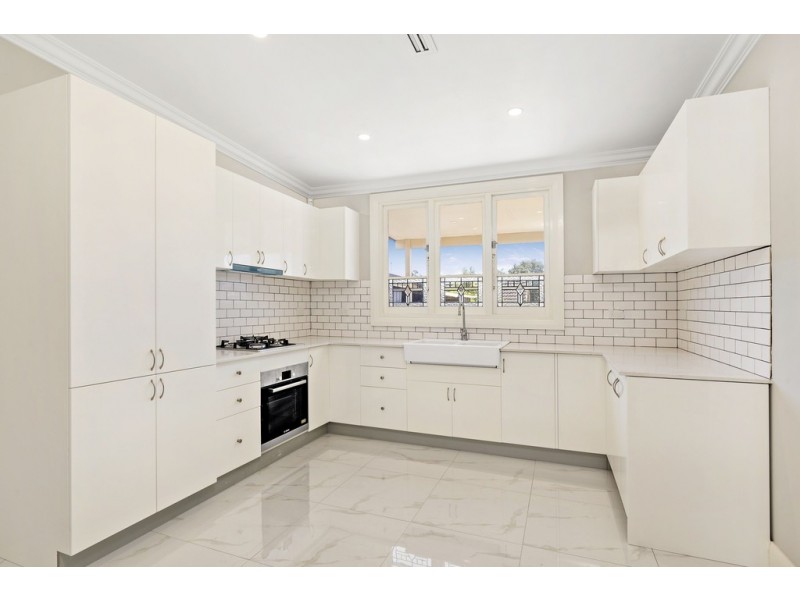 13 Chatfield Avenue, Belfield NSW 2191