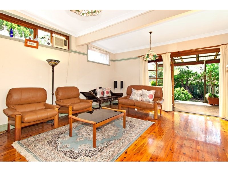 34 Hillcrest Avenue, Strathfield South NSW 2136