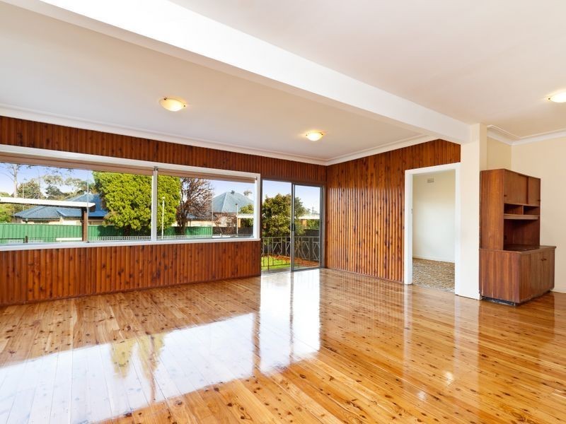 1 Ardgryffe Street, Burwood Heights NSW 2136