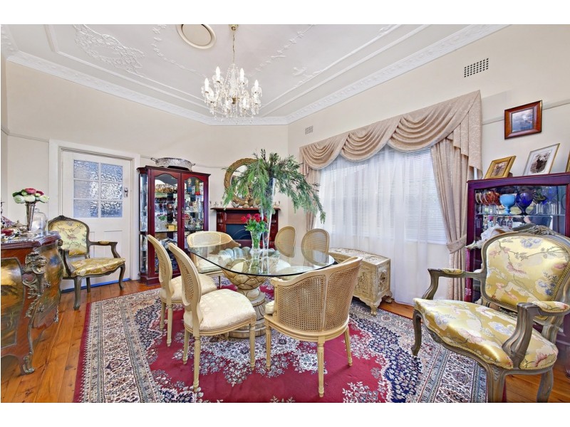 11 Victoria Street, Ashfield NSW 2131