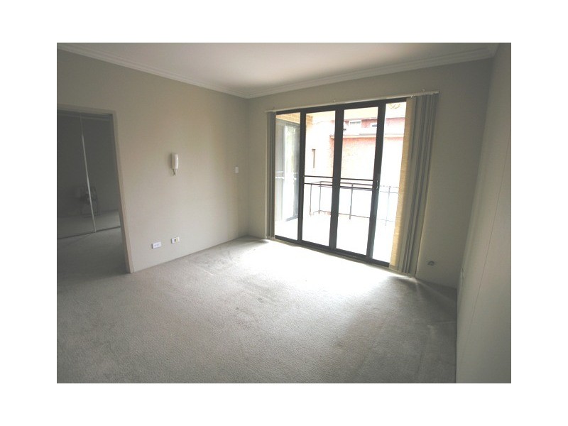 8/6-8 Russell Street, Strathfield NSW 2135