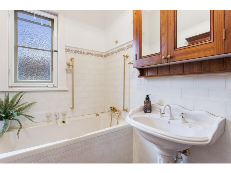 27 Forbes Street, Croydon Park NSW 2133