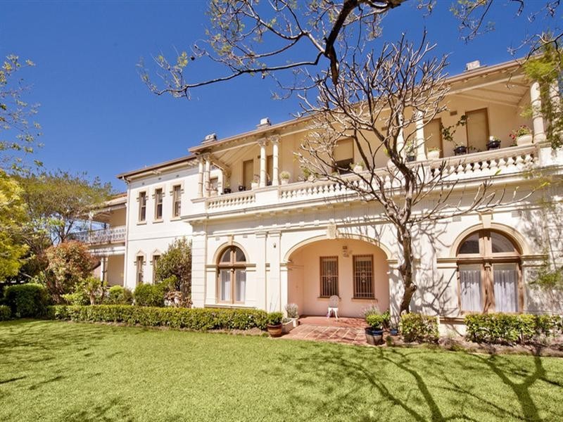 3/2 Carrington Avenue, Strathfield NSW 2135