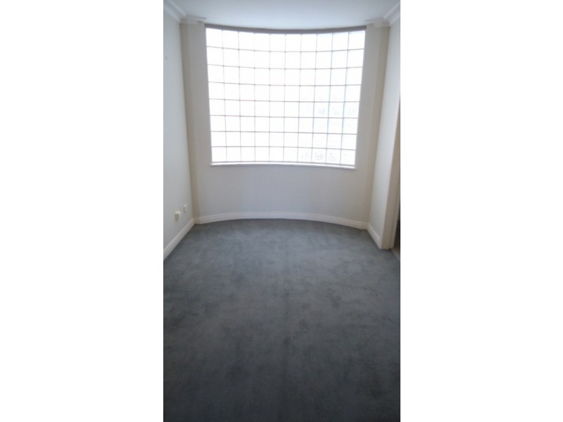 1001/12 Glen Street, Milsons Point NSW 2061