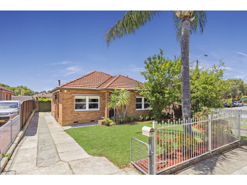 30 Passey Avenue, Belmore NSW 2192