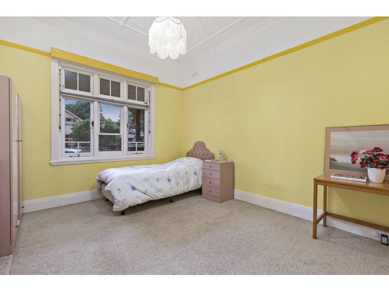 14 Eccles Avenue, Ashfield NSW 2131