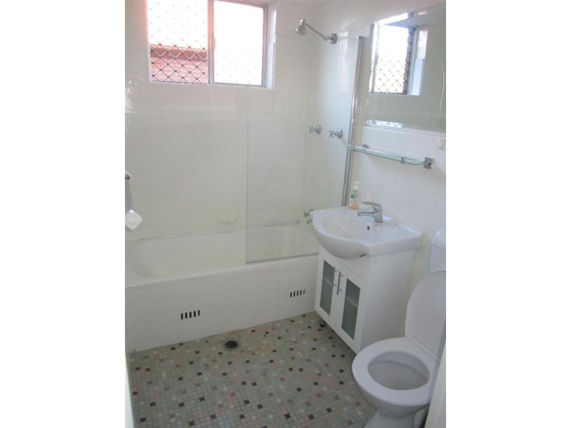 4/34 Benaroon Rd, Belmore NSW 2192