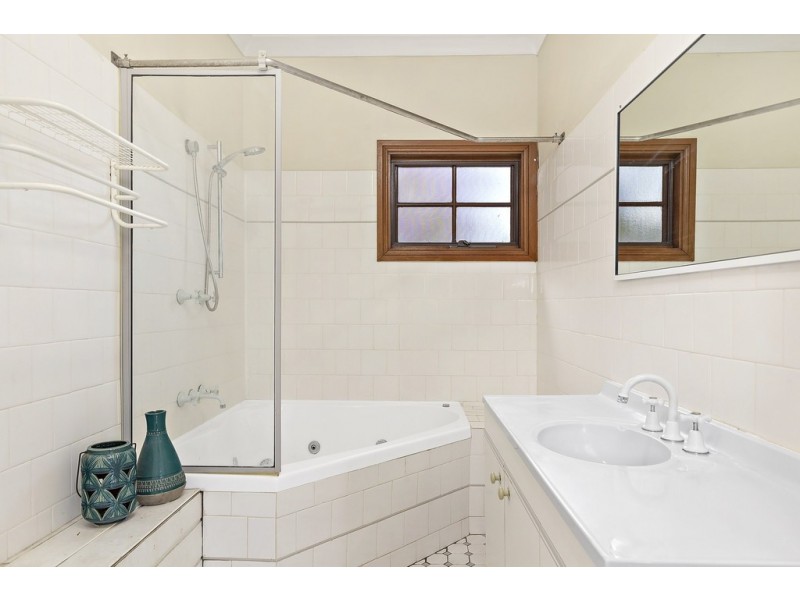 1/76 Lincoln Street, Belfield NSW 2191