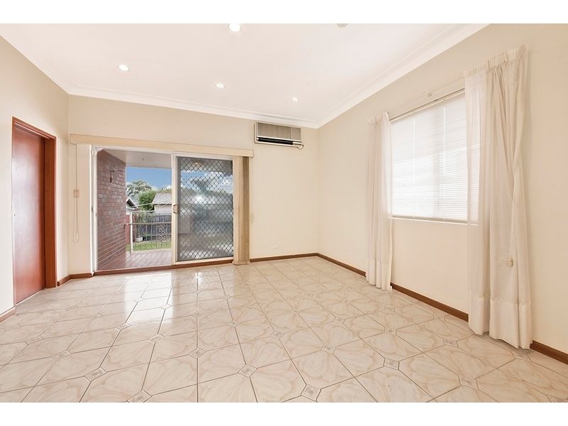 30 Clarence Street, Belfield NSW 2191