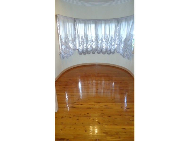 118 Noble Avenue, Greenacre NSW 2190