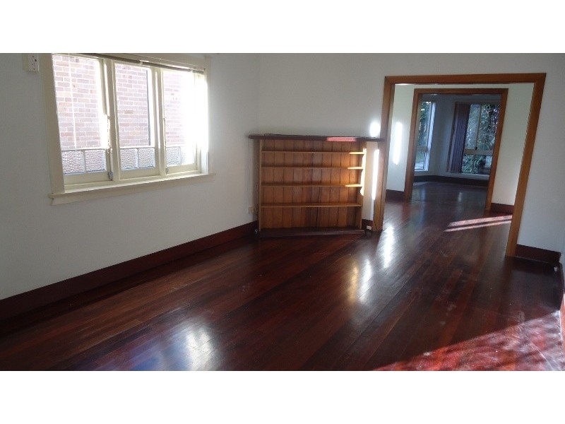 10 Farleigh Street, Ashfield NSW 2131