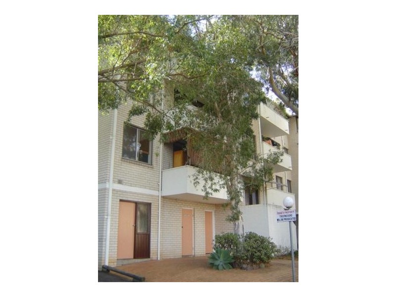 8/13 Brighton Avenue, Croydon Park NSW 2133