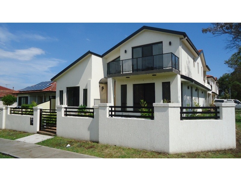 31 Shannon Street, Greenacre NSW 2190