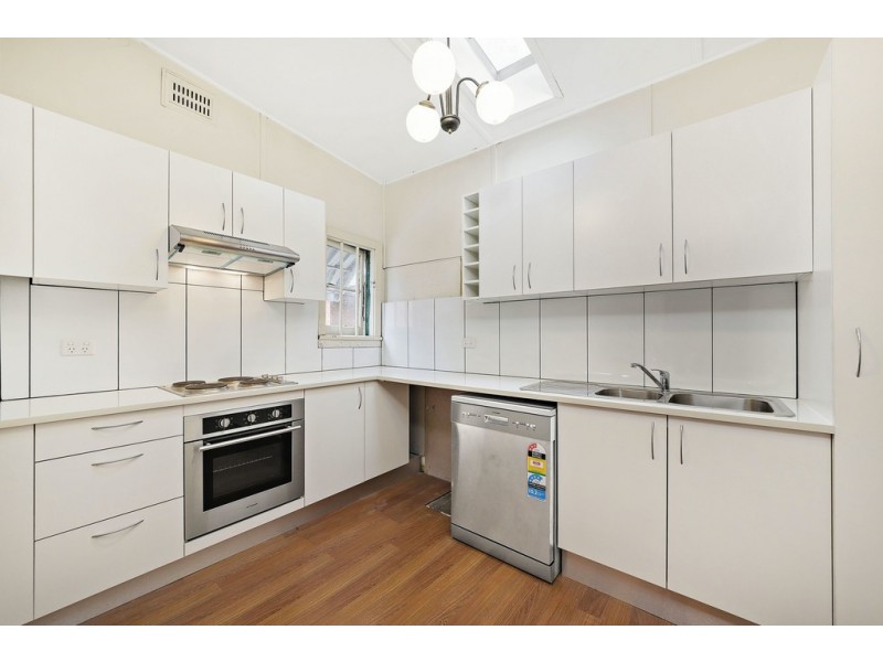 1 The Causeway, Strathfield South NSW 2136