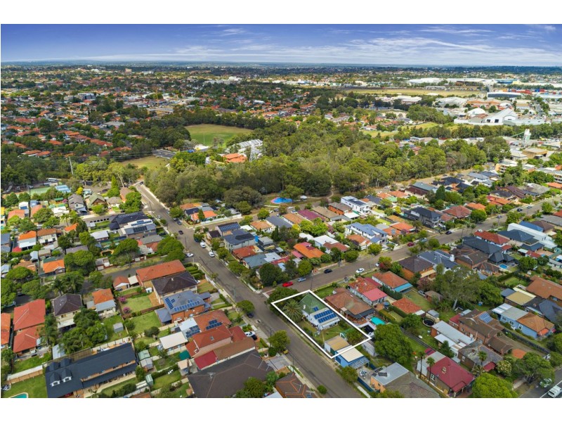 1 The Causeway, Strathfield South NSW 2136