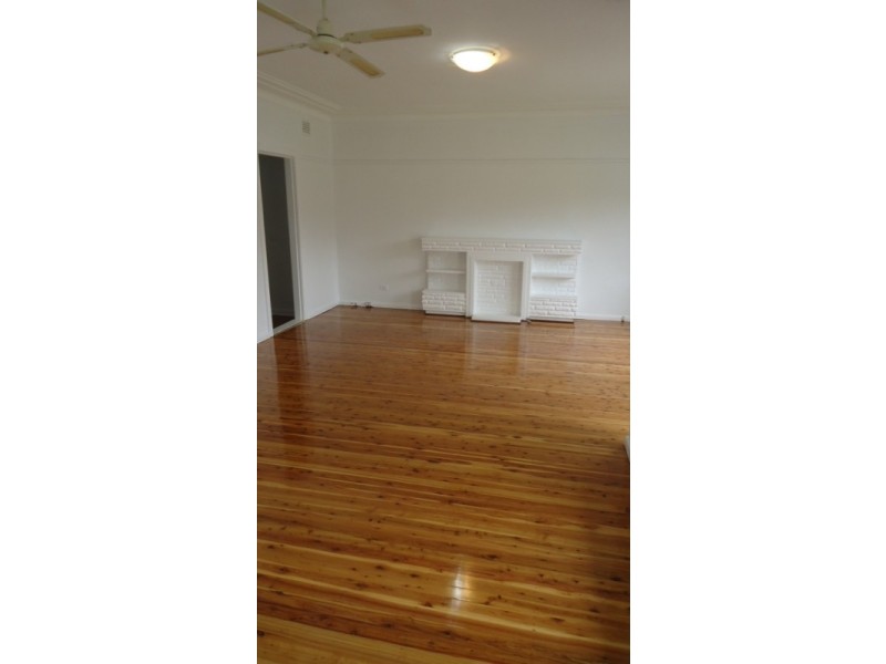 7 Michael Avenue, Belfield NSW 2191