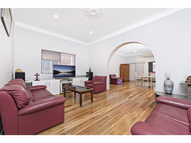 125 Queen Street, Ashfield NSW 2131