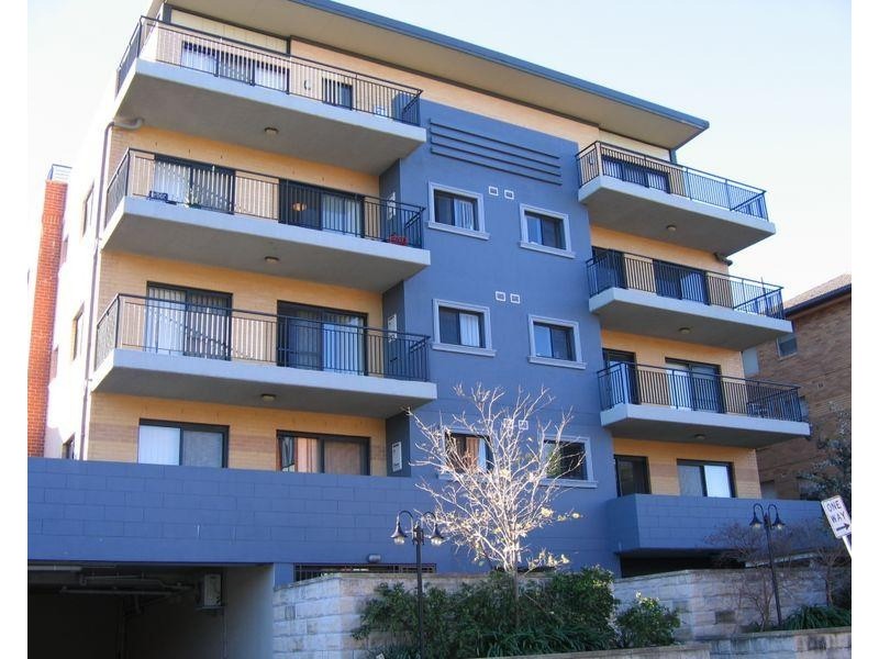 4/19 George Street, Burwood NSW 2134