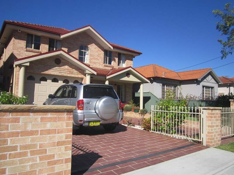 23 Shannon Street, Greenacre NSW 2190