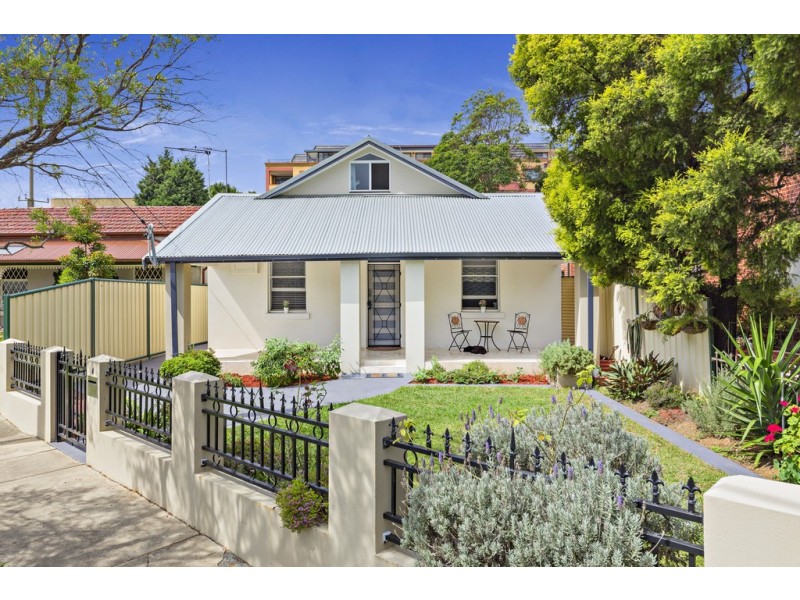 4 Beatrice Street, Ashfield NSW 2131