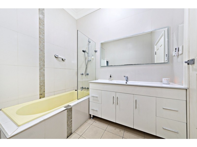 4 Beatrice Street, Ashfield NSW 2131