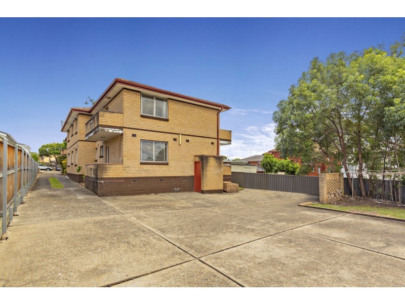 69 Colin Street, Lakemba NSW 2195