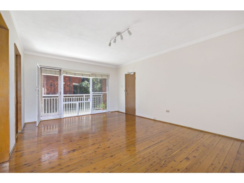 1/7 Grainger Avenue, Ashfield NSW 2131