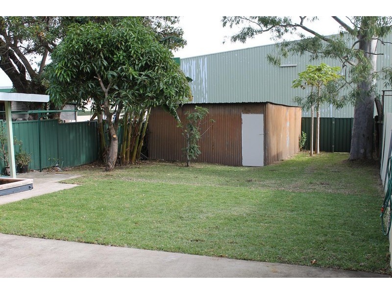 17 Smallwood Avenue, Homebush NSW 2140