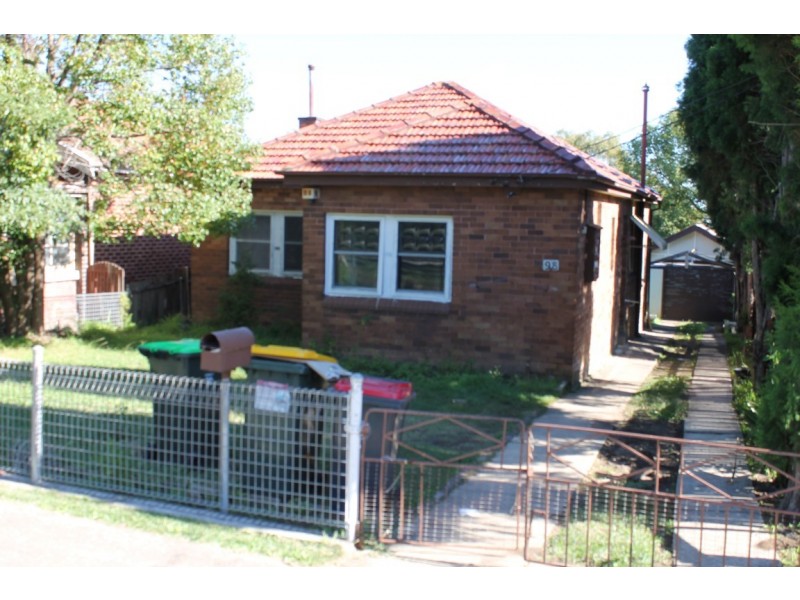 98 Benaroon Road, Belmore NSW 2192