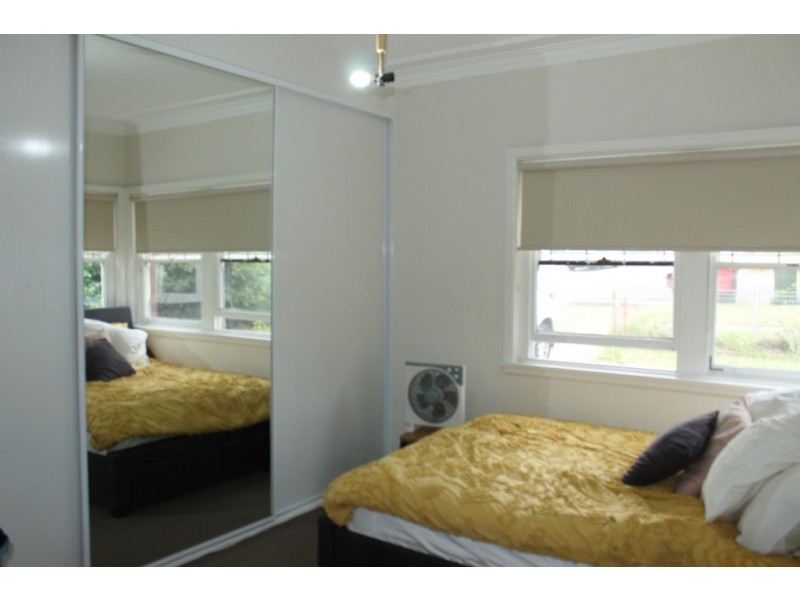 98 Benaroon Road, Belmore NSW 2192