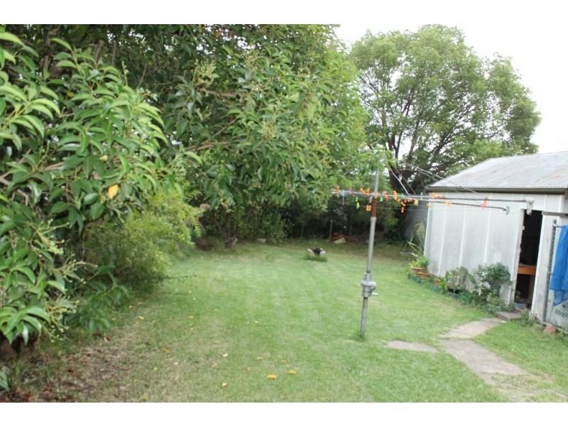 98 Benaroon Road, Belmore NSW 2192