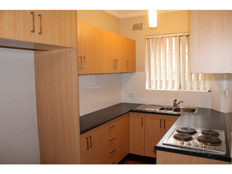 7/2 Boorea Ave, Lakemba NSW 2195