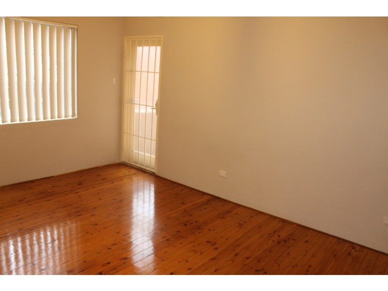 7/2 Boorea Ave, Lakemba NSW 2195