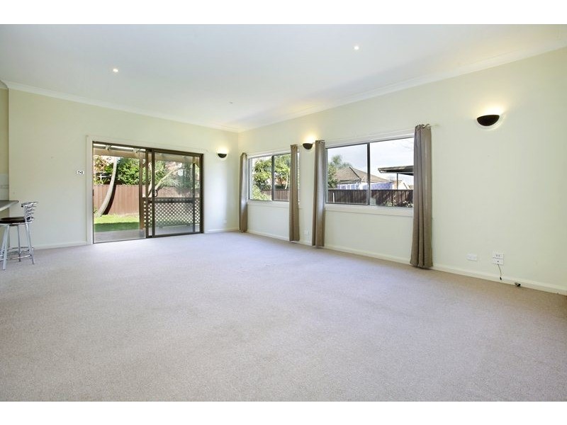 1 Weil Avenue, Croydon Park NSW 2133