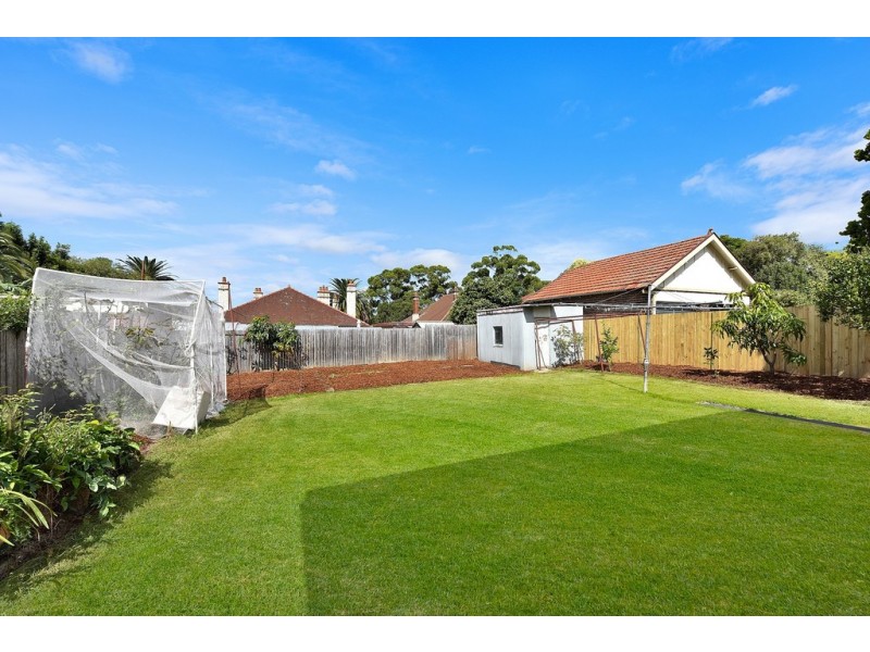 8 Malvern Avenue, Croydon NSW 2132