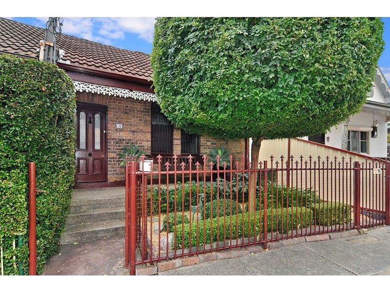 16 Lion Street, Croydon NSW 2132