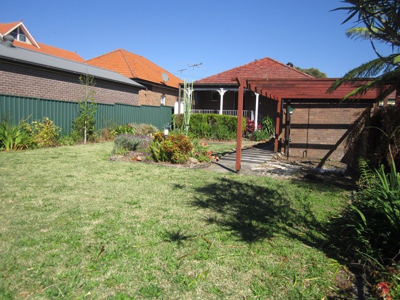 20 Goodlet Street, Ashfield NSW 2131