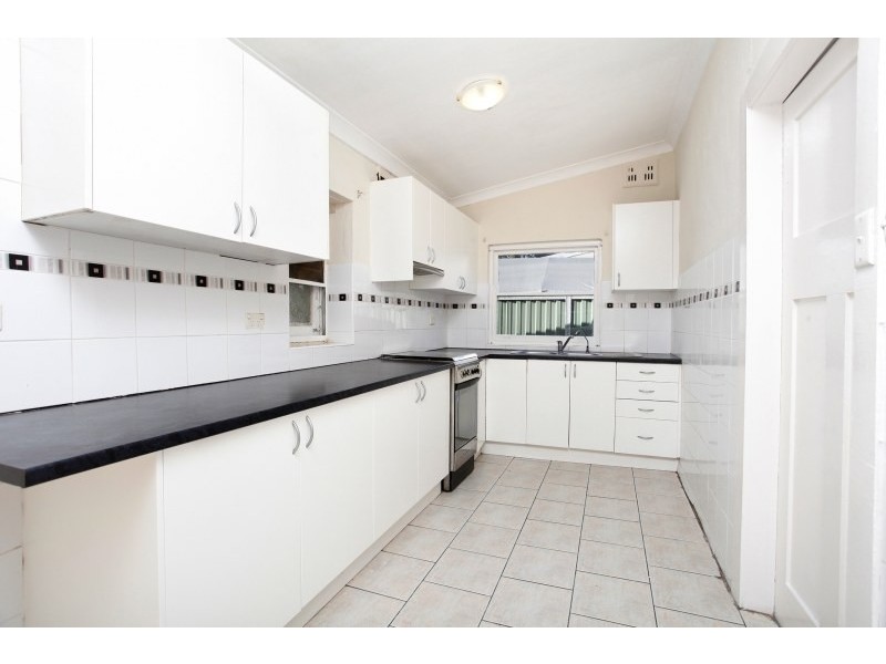 22 Elliott Street, Belfield NSW 2191