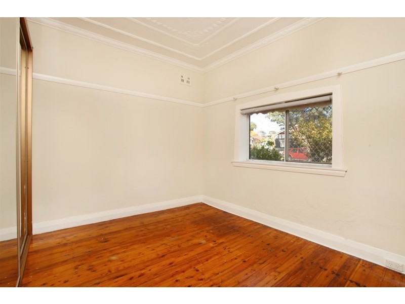 22 Elliott Street, Belfield NSW 2191