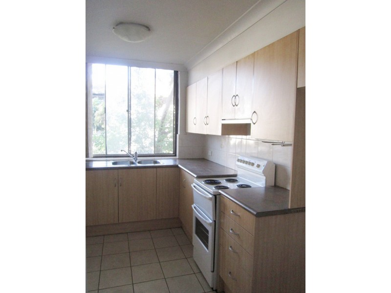 10/122 Georges River Road, Croydon Park NSW 2133