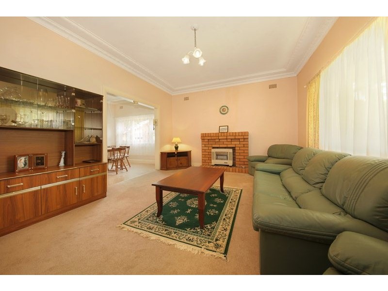 18 Chiswick Street, Strathfield South NSW 2136