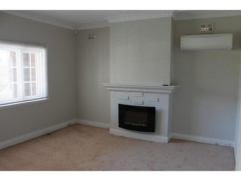 30 Wellington Road, Hurstville NSW 2220