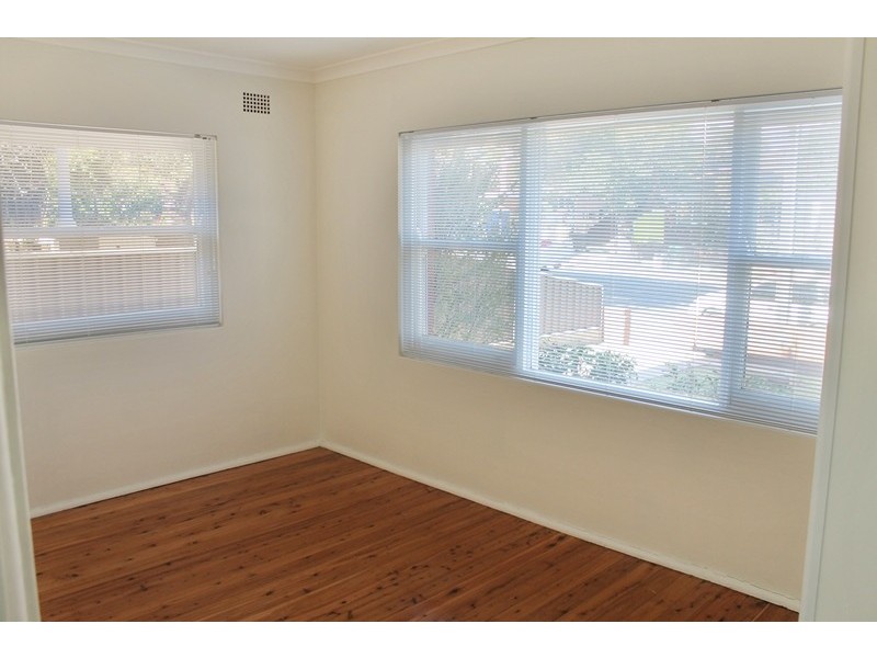 1/9 Hampton Street, Croydon Park NSW 2133