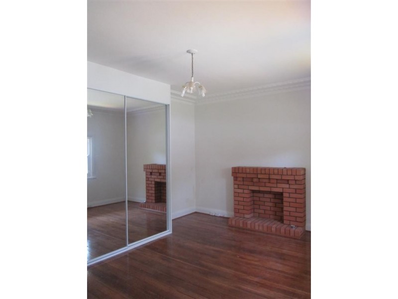 18 Chiswick Street, Strathfield South NSW 2136