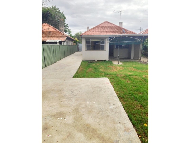 61 Linda Street, Belfield NSW 2191