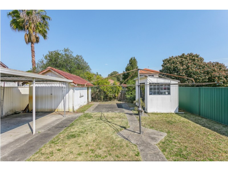 2 Clement Street, Strathfield South NSW 2136